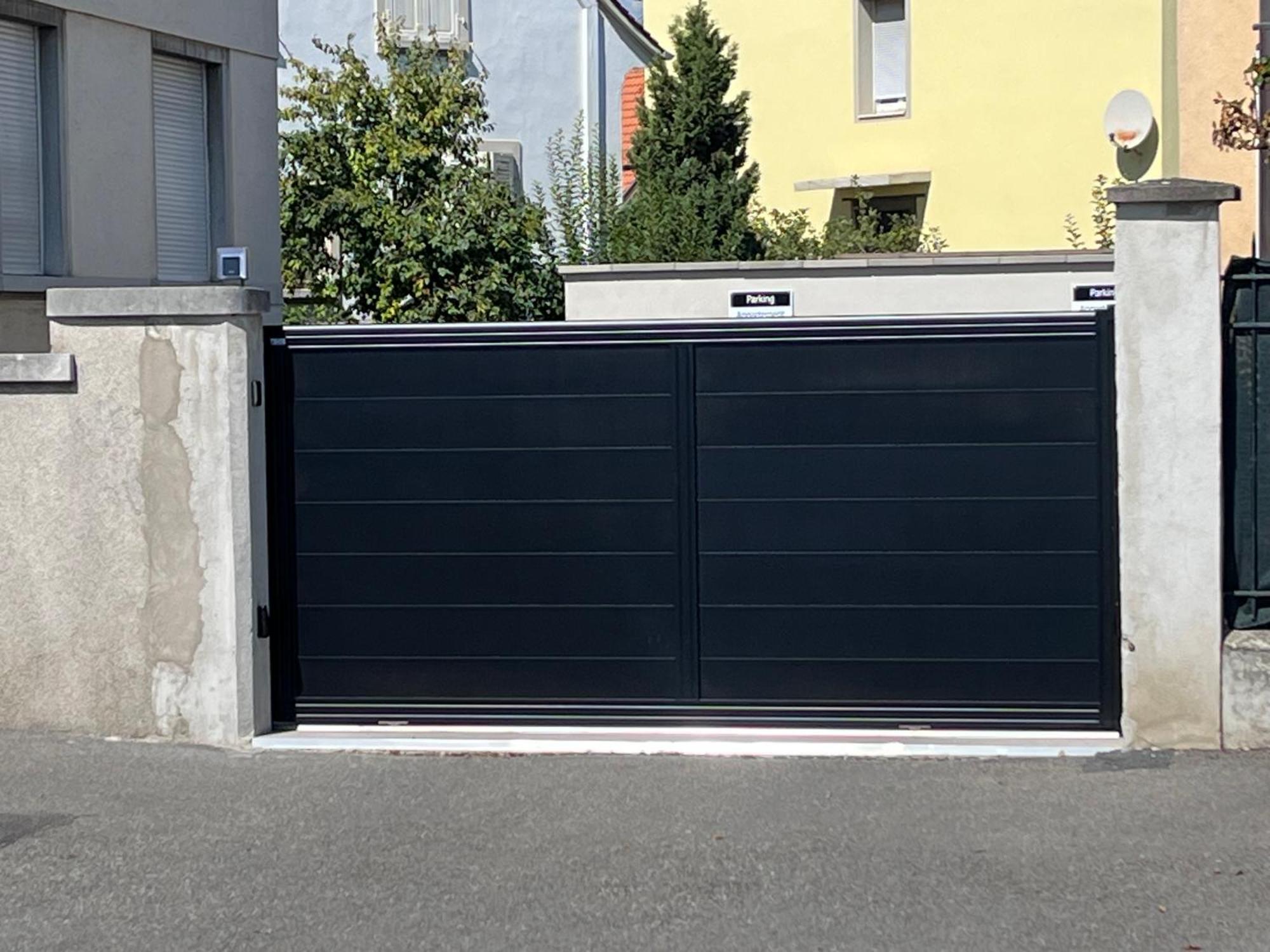 Superbe appartement au centre + parking privé Colmar Extérieur photo
